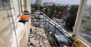 Демонтаж балкона Урюпинск, цена от 2988 руб.