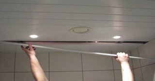 Демонтаж реечных потолков в Урюпинске - цена за м2 от 472 рублей - Сварной-Рюп