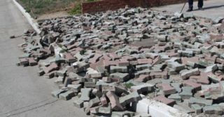 Демонтаж тротуарной плитки Урюпинск, цена от 2988 руб.